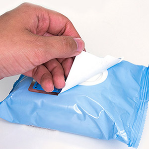 Reclosure label
